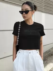 DAZY 字母刺繡短款T恤 - 黑色 - 查看 4