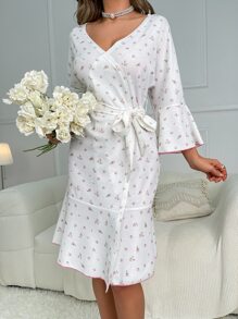 Bata con cinturón con estampado floral - Blanco - Ver 4