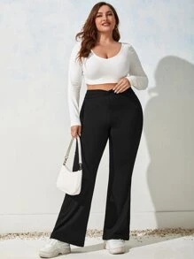 SHEIN Essnce Plus Solid Flare Leg Trousers - Black - View 5