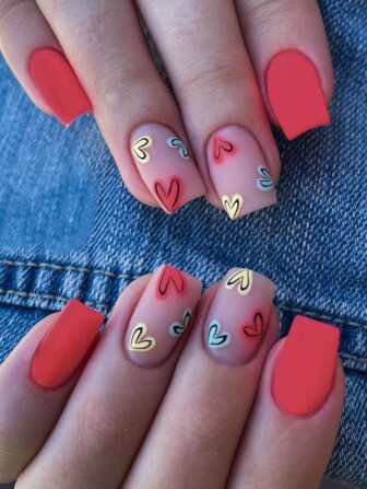 轉換你指甲片帶24入組短方形紅色素色啞光愛心圖案假指甲和1入組指甲銼和1張膠帶