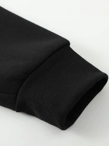 Aesthetic Post 男士字母圖案袋鼠口袋抽繩連帽衫和短褲 - 黑色 - 查看 3