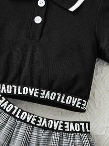 嬰兒字母織帶POLO衫和格紋百褶半身裙