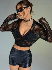 SHEIN ICON لباس علوي قصير قص مجوف جيب مرقع بدون حمالة صدر - الأسود - مشاهدة 1