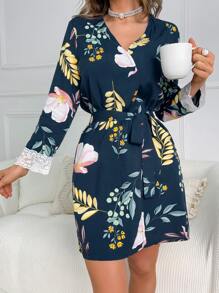 Bata con cinturón con estampado floral de puño con encaje - Agua verde azul - Ver 1