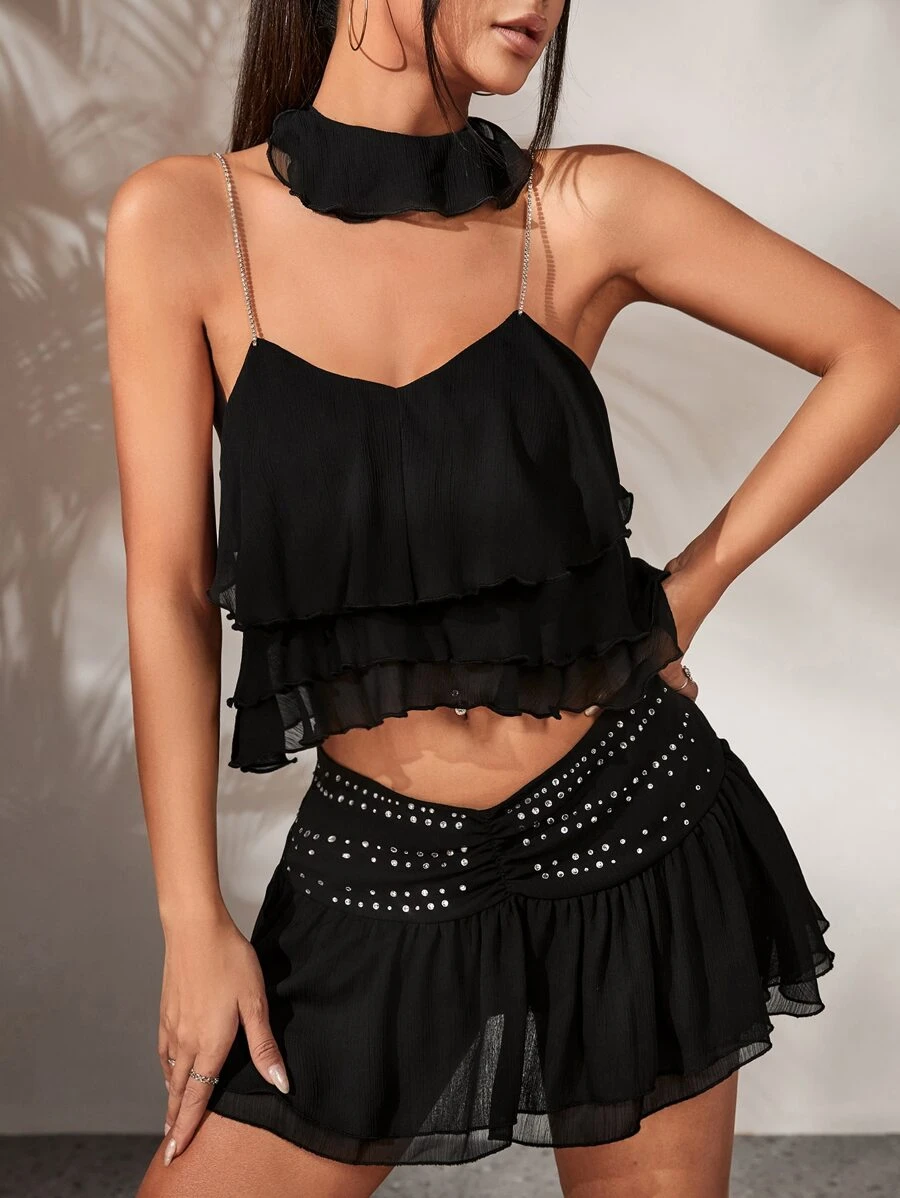 SHEIN ICON 水鑽鏈條細節荷葉邊吊帶上衣 - 黑色 - 查看 1