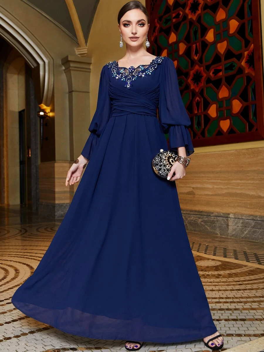 Layrah 凸花蕾絲貼花超長土耳其長衫連衣裙