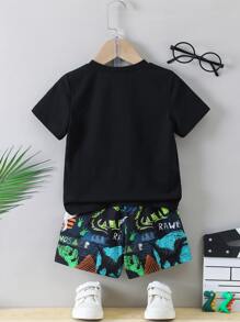 SHEIN 男小童黑色恐龍和字母圖案休閒短袖T恤和短褲套裝適合夏天 - 黑色 - 查看 2