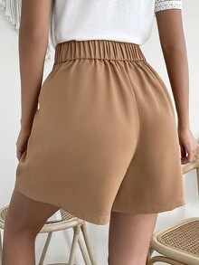 SHEIN Essnce 高腰褶皺短褲 - 棕色 - 查看 2