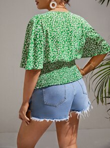 SHEIN VCAY Plus Ditsy Floral Butterfly Sleeve Blouse - Multicolor - View 2