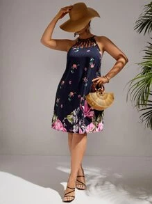 SHEIN VCAY Plus Floral Print Cutout Halter Neck Dress - Navy Blue - View 5