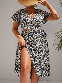 SHEIN VCAY 大碼碎花短款上衣和圍裹側繫帶半身裙 - 彩色 - 查看 1