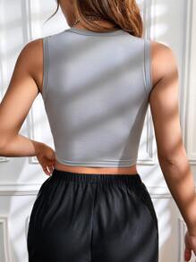 SHEIN Coolane Figure Graphic Crop Tank Top - Grey - View 2