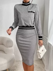 SHEIN Privé 滿版印花條紋拼接邊小高領運動衫和裙子 - 黑與白 - 查看 4