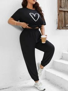 Calvaya Plus Heart Print Tee & Joggers - Black - View 5