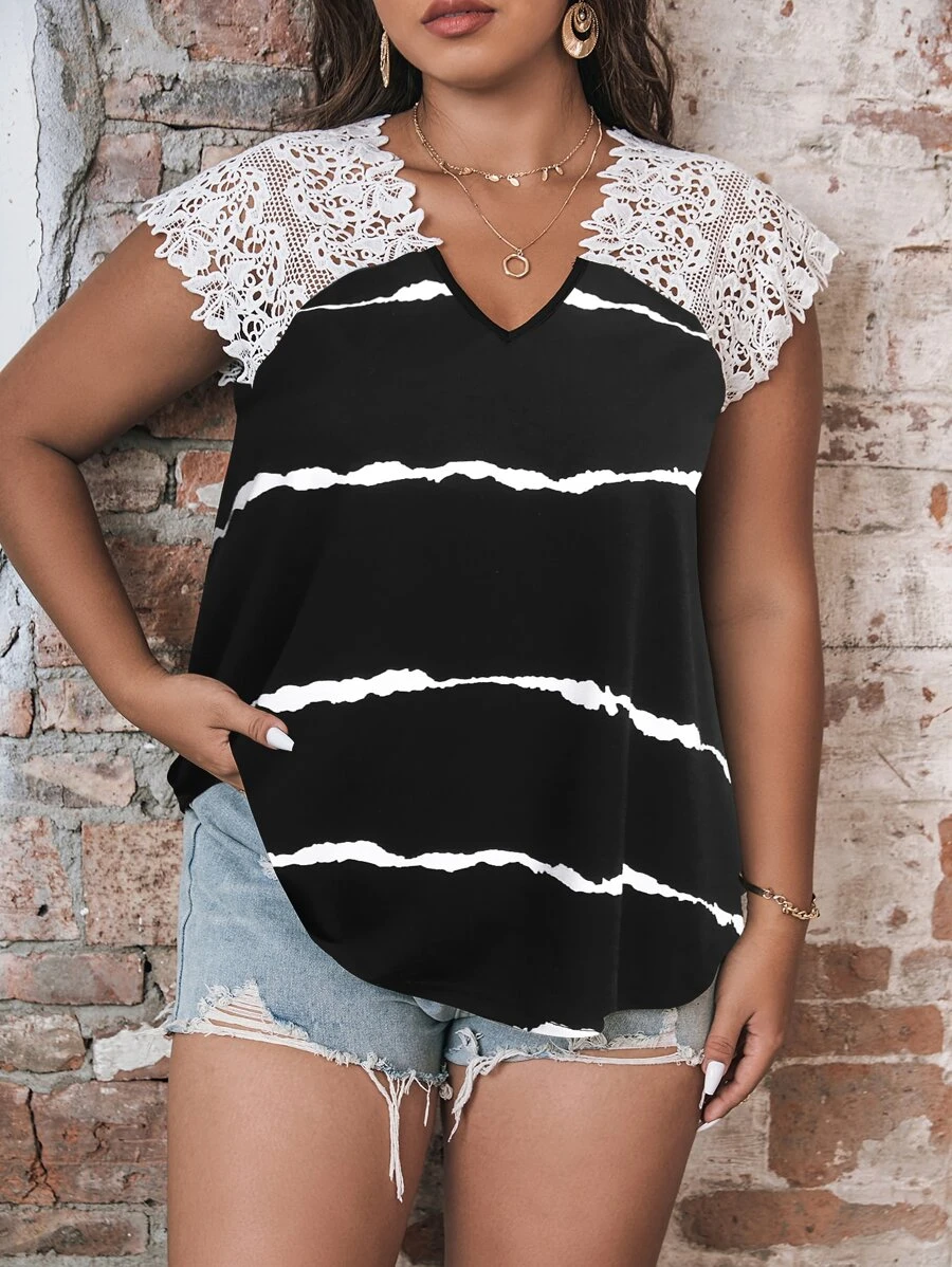 SHEIN LUNE Camiseta con encaje en contraste de tie dye - Negro - Ver 1