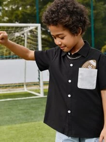 SHEIN 男孩卡通圖案補丁貼口袋襯衫 - 黑色 - 查看 9