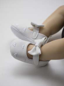 可爱女婴心形蝴蝶结装饰平底鞋，白色 - 白色 - 查看 2