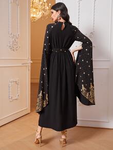 Al Najma 燙金和植物圖案開衩袖繫腰帶連衣裙 - 黑色 - 查看 2