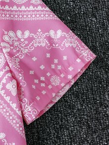 女孩佩斯利絲巾圖案襯衫和短褲不附吊帶上衣