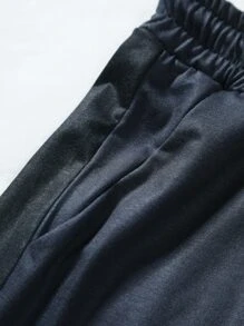 Manfinity LEGND Men Ombre Tee & Contrast Side Seam Joggers - Black and White - View 5
