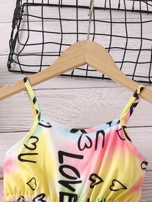 小女童紮染字母圖案腰部鏤空吊帶洋裝