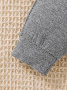 SHEIN Vintaside Kids Newborn Baby Boy Striped Bodysuit & Sweatpants - Multicolor - View 6