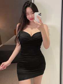 DAZY 素色側收褶吊帶緊身連衣裙 - 黑色 - 查看 3