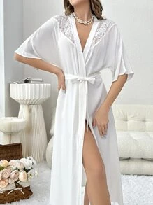 Bata con cinturón con encaje en contraste de manga murciélago - Blanco - Ver 4