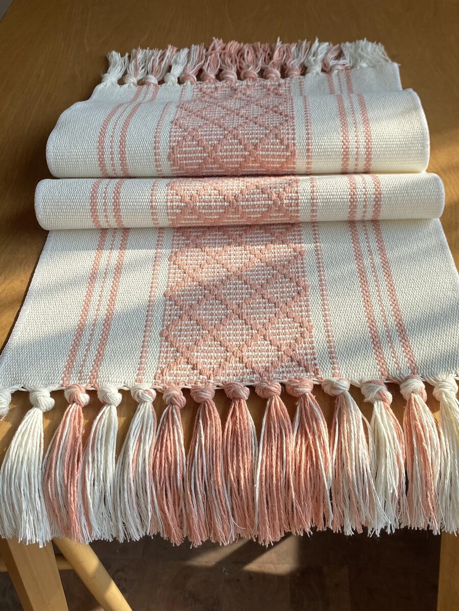 1pc Hollow Out Geometric Tassel Decor Table Runner - Pink - View 1