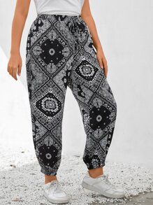 SHEIN Holidaya Plus Paisley Print Carrot Trousers - Black and White - View 4