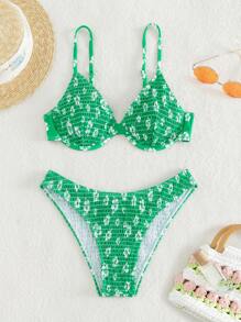 SHEIN Swim Summer Beach Floral Smocked Underwire Bikini Set - Green - View 1