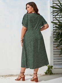 SHEIN VCAY 大碼小碎花前紐扣連衣裙不附腰帶