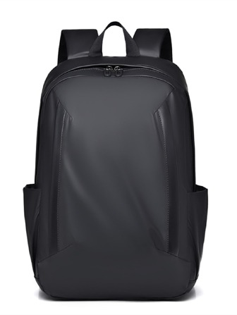 極簡風格功能背包