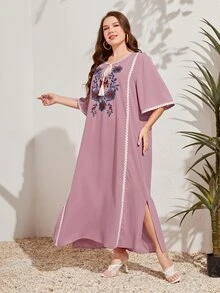 Al Najma Plus Size Embroidered Floral Tassel Detailing Dress - Dusty Pink - View 4