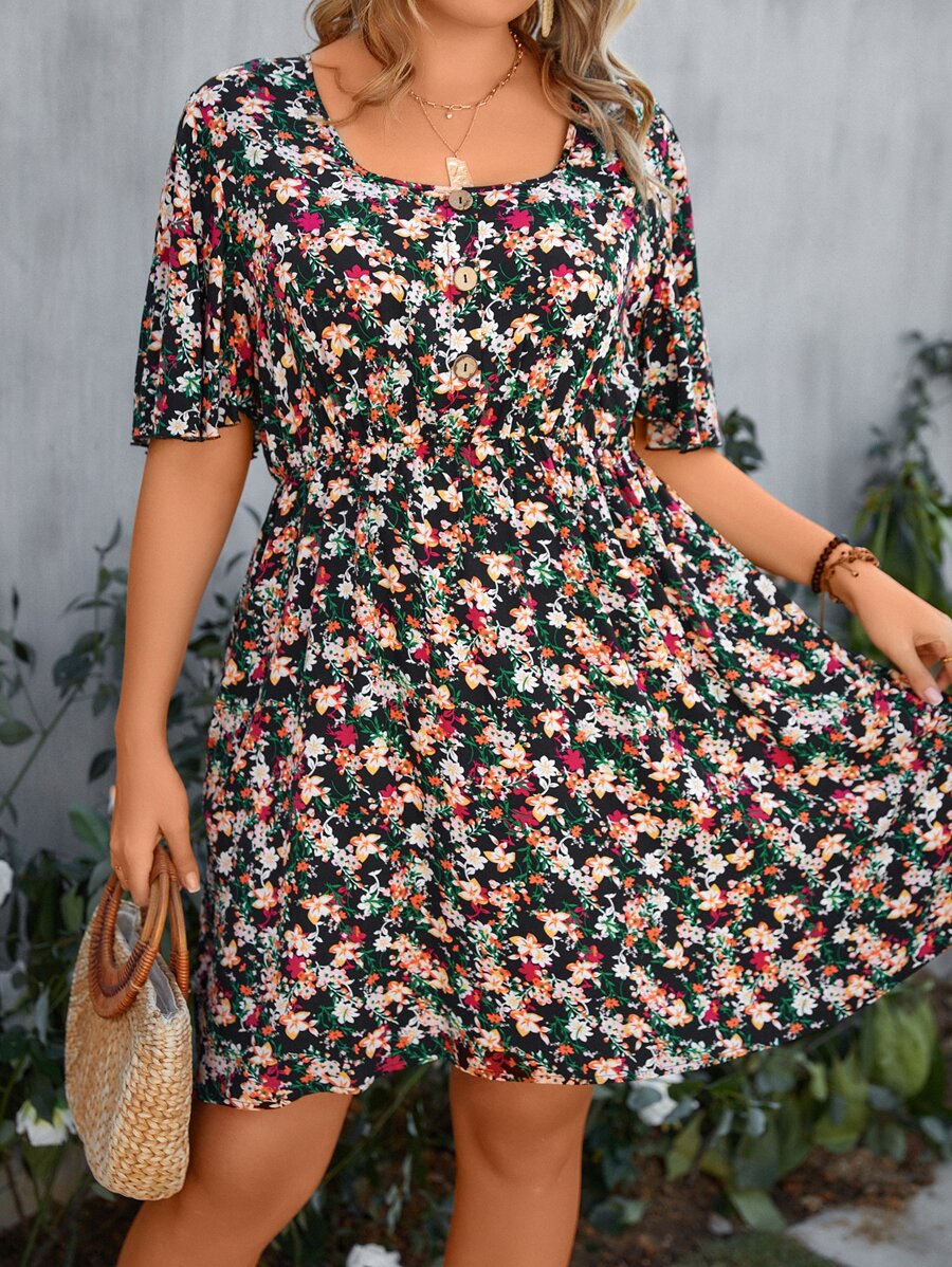 SHEIN LUNE Plus Allover Floral Print Square Neck Dress - Multicolor - View 1