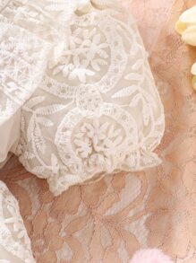 SHEIN Abito Per Bambina Con Sovrapposizione Di Pizzo, Maniche A Sbuffo E Orlo Con Volant
