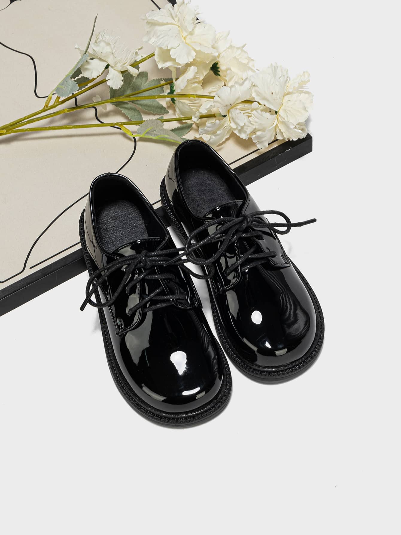 女孩前綁帶牛津鞋 - 黑色 - 查看 1