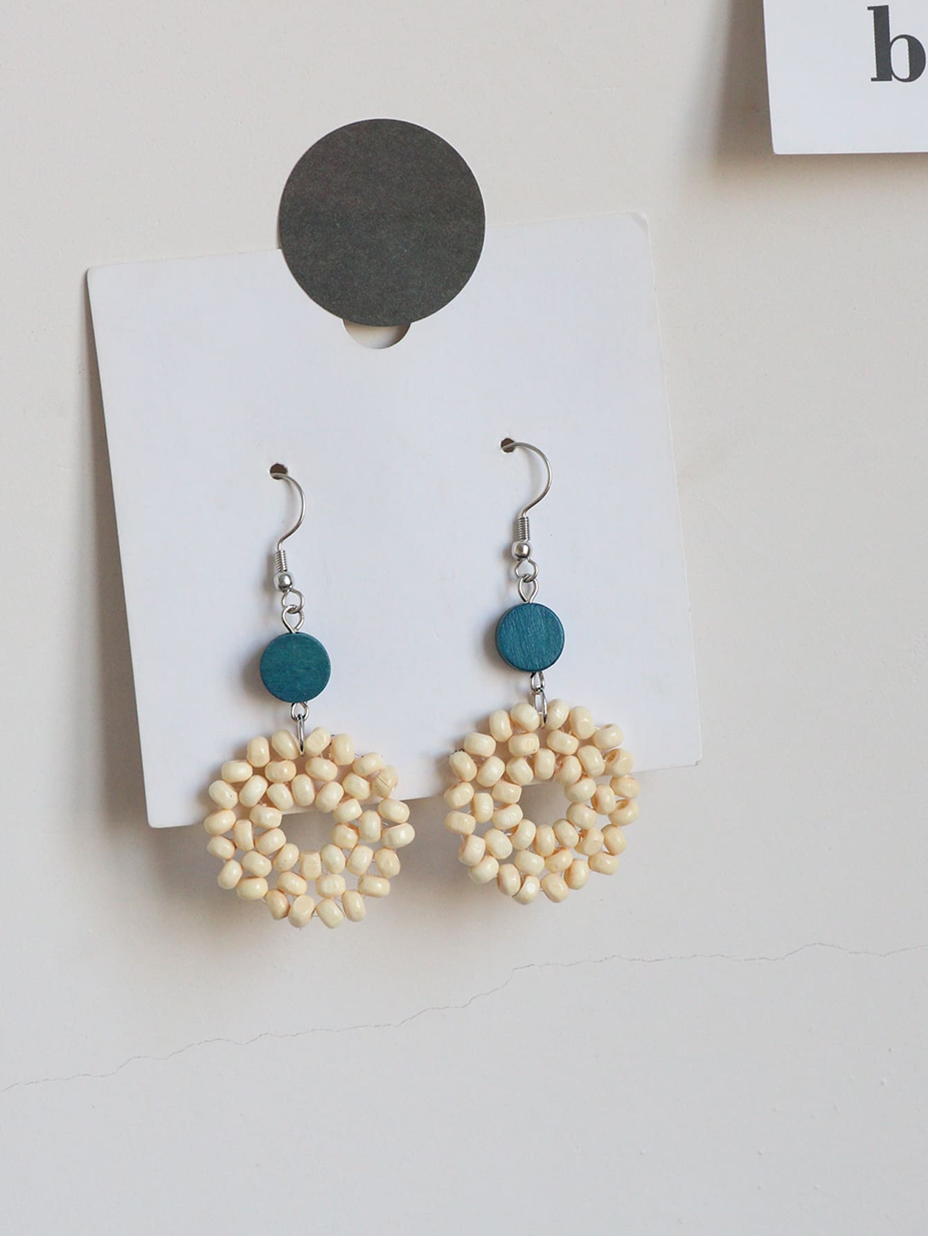 Pendientes largos redondos