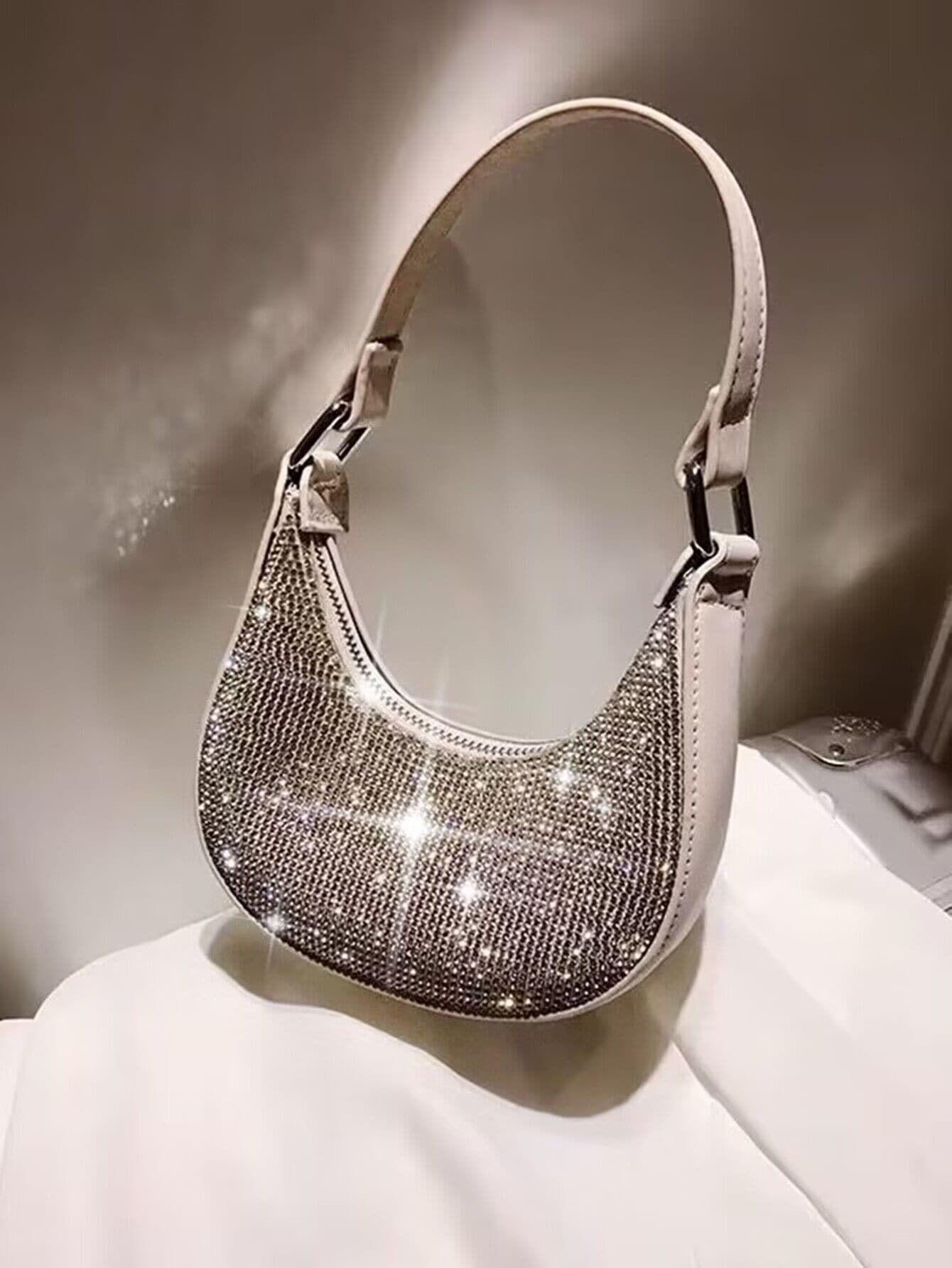 閃爍燦爛、華麗時尚、優雅精緻的小鑲鑽連鏈蕾絲袋,晚宴派對女孩、女人的理想之選,最適合派對、婚禮、舞會、晚宴/宴會,是女性最佳禮物 - 米色 - 查看 1