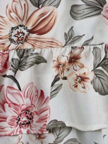 SHEIN 女孩泡泡袖上衣和印花半身裙