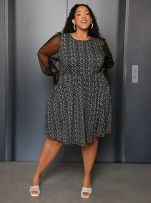 SHEIN CURVE+ Plus Ditsy Floral Print Contrast Mesh Dress - Black and White - View 4