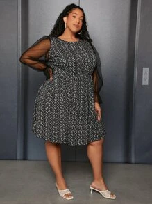 SHEIN CURVE+ Plus Ditsy Floral Print Contrast Mesh Dress - Black and White - View 6