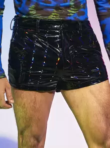 Manfinity RebelGame 男士鐳射PU皮革短褲