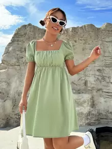 SHEIN EZwear 女士纯色方领荷叶边短泡泡袖百搭娃娃裙