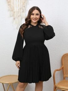 SHEIN LUNE Plus Contrast Lace Pleated Hem Dress - Black - View 1