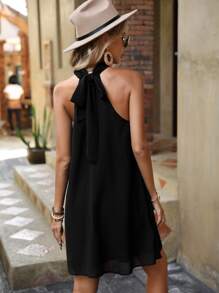 SHEIN VCAY 素色繞頸後綁帶洋裝 - 黑色 - 查看 2