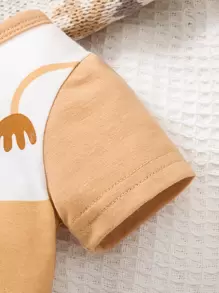 SHEIN Đứa bé trai Hoạt hình Sư tử Đồ họa Romper & Mũ - Nhiều màu - Xem 4