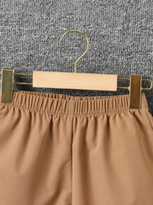 SHEIN Tween chłopiec Japońska litera & Nadruk palm Koszulka i spodenki