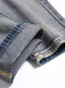 Men Play Card Embroidery Patched Jeans - Light Wash - View 3