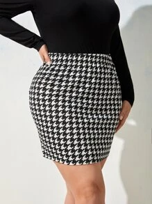 SHEIN Privé Plus Houndstooth Print Bodycon Skirt - Black and White - View 5